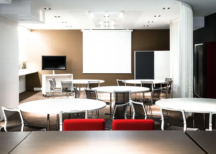 Novotel Centre-confluence Bord De Saone 4* Lyon