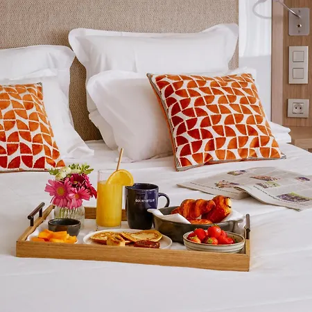 Novotel Centre-confluence Bord De Saone 4* Lyon