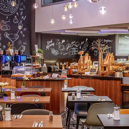 酒店 Novotel Centre-confluence Bord De Saone 里昂