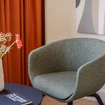 Novotel Centre-confluence Bord De Saone 4*