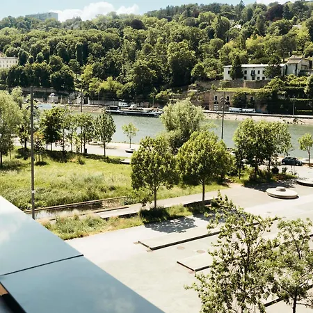 Novotel Centre-confluence Bord De Saone