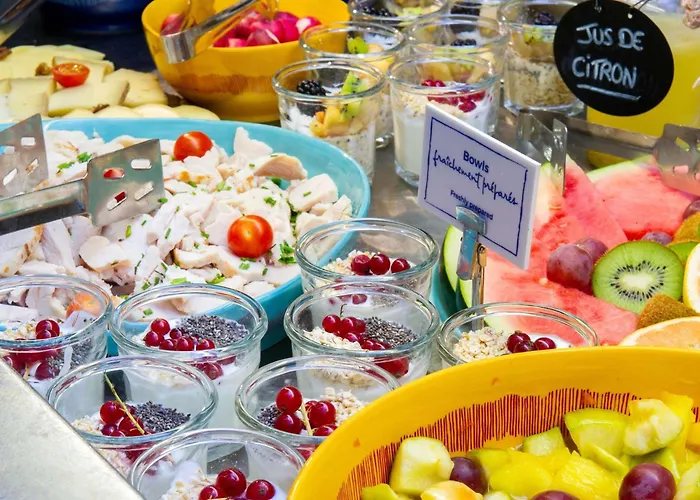 Novotel Centre-confluence Bord De Saone